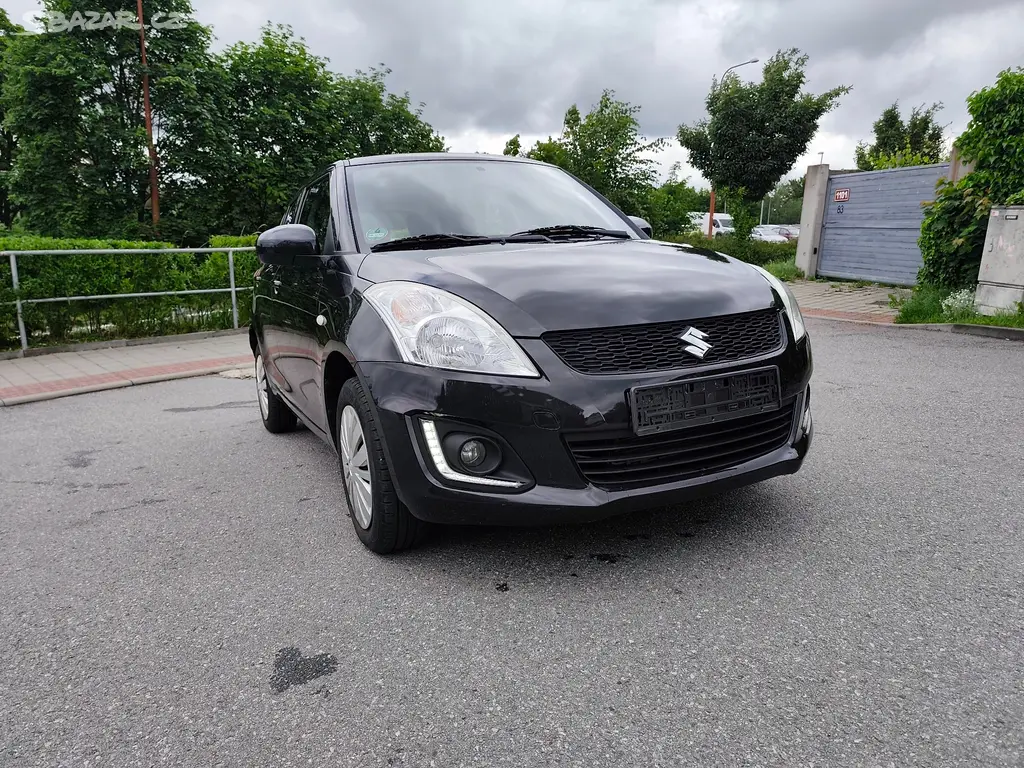 SUZUKI SWIFT 1.2VVTi 69KW 4x4 ,75.000 KM ,ROK 2016
